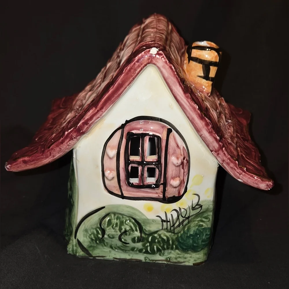 Blue Sky Clayworks Designed by Heather Goldminc Welcome Tea Light Candle House